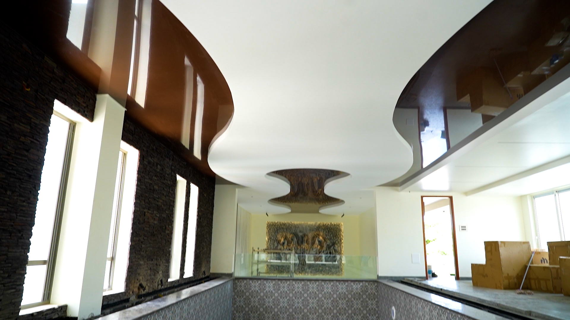 Lacquer-Ceilings